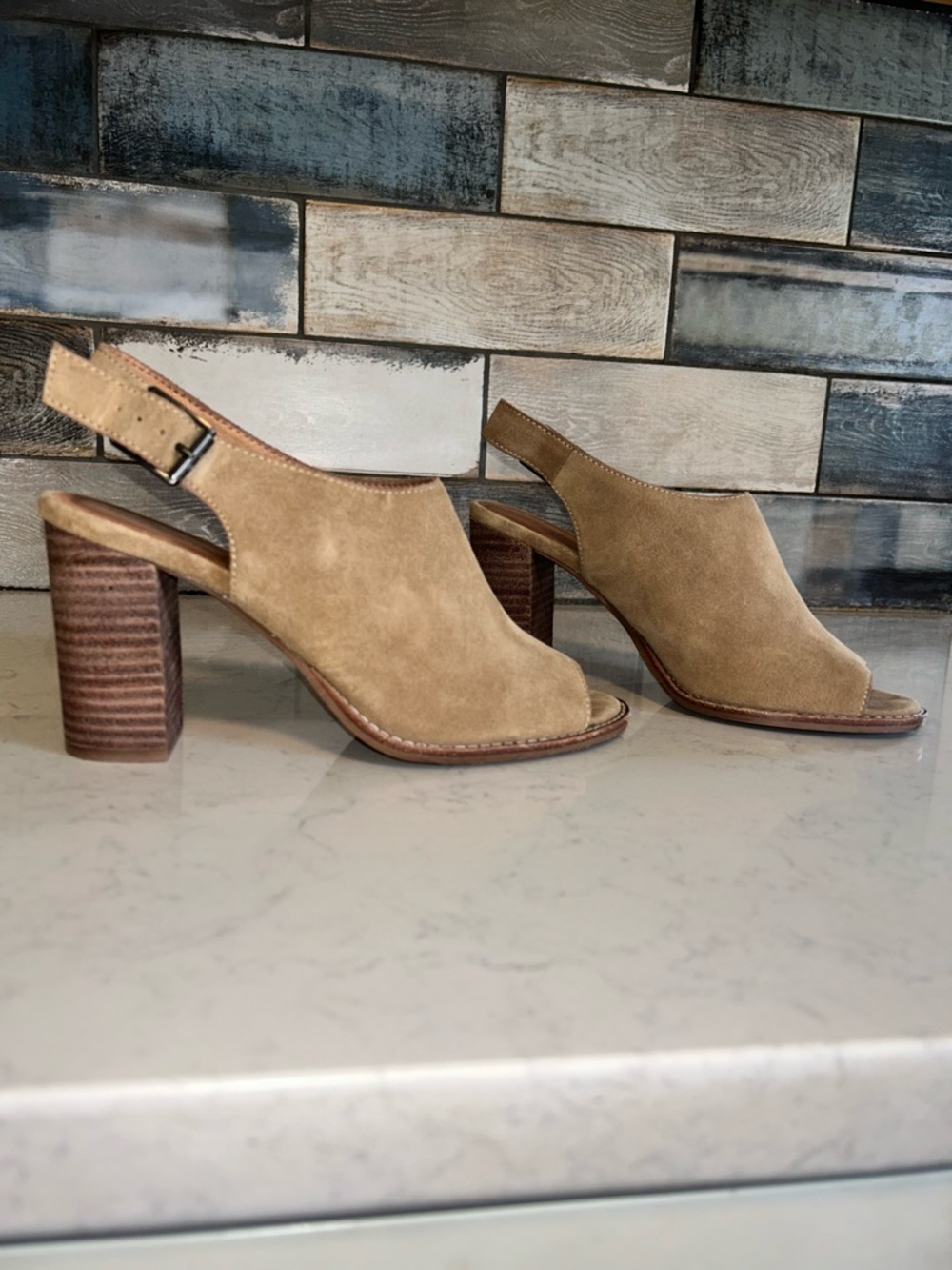 Madewell The Cary Sueded Peep Toe Heeled Sandal Mule Ankle Bootie in Faded Birch - Picture 4 of 16